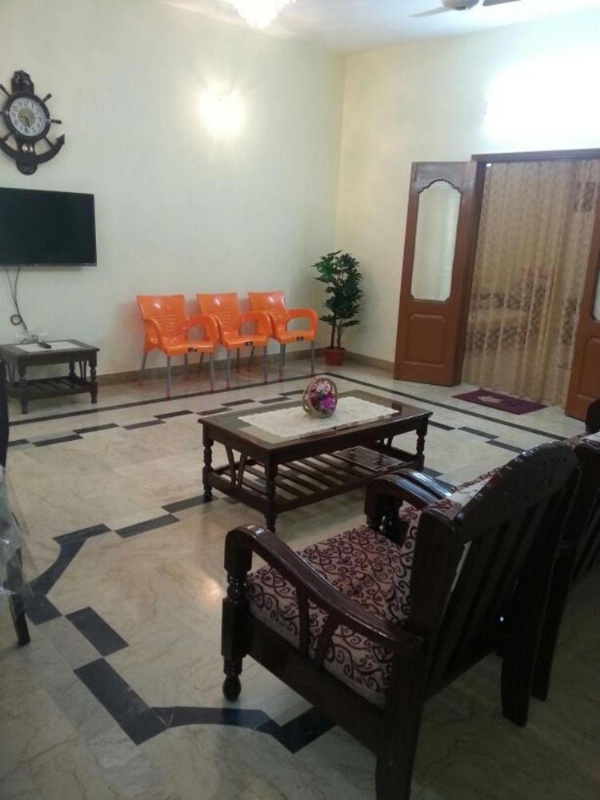 Rehaish Inn Furnished Rental Accommodation image 8